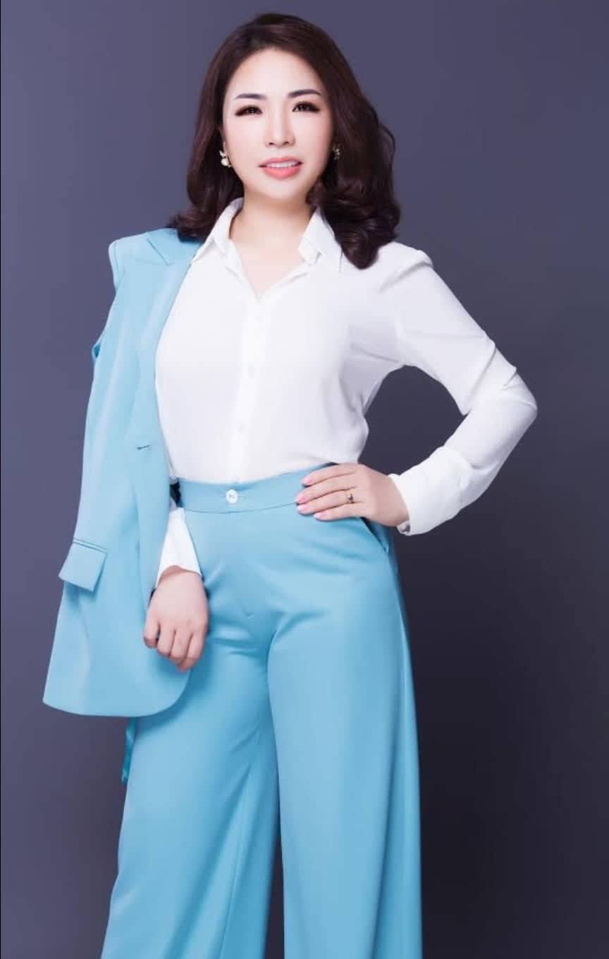 5 khuat anh tuyet.jpg