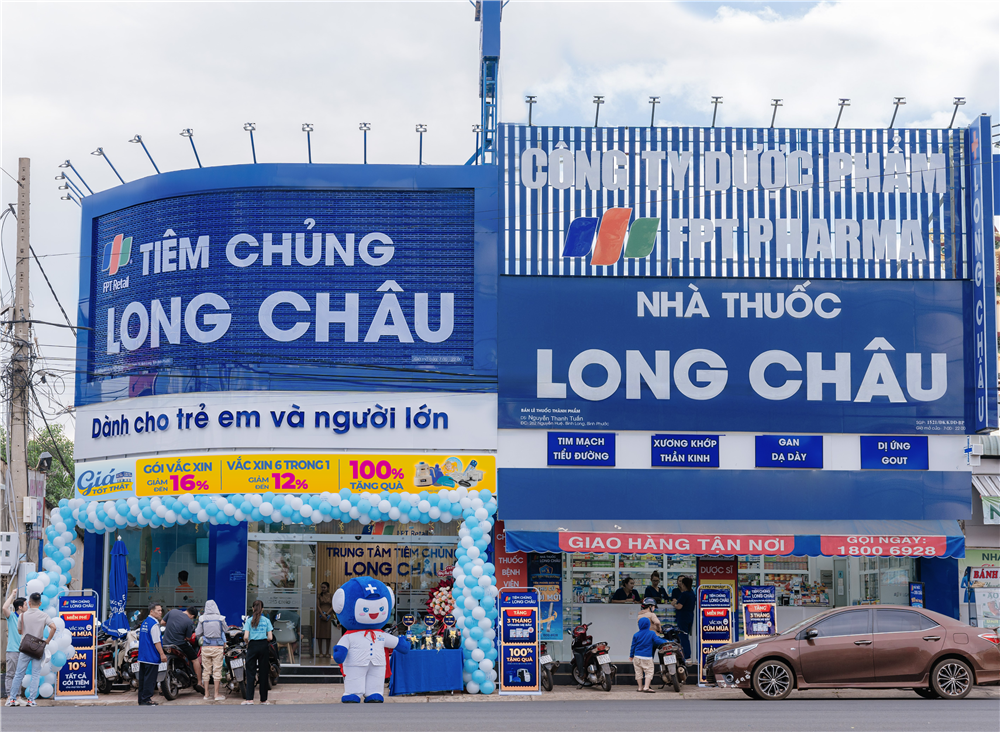 Người dân dễ dàng tiếp cận dịch vụ tiêm chủng với chi phí 
