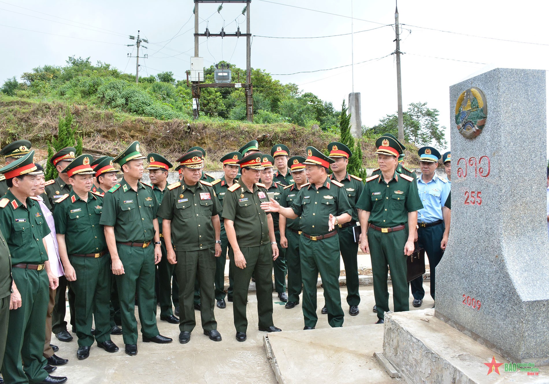 Khảo sát, kiểm tra công tác chuẩn bị tổ chức Giao lưu hữu nghị quốc phòng biên giới Việt Nam-Lào lần thứ 2