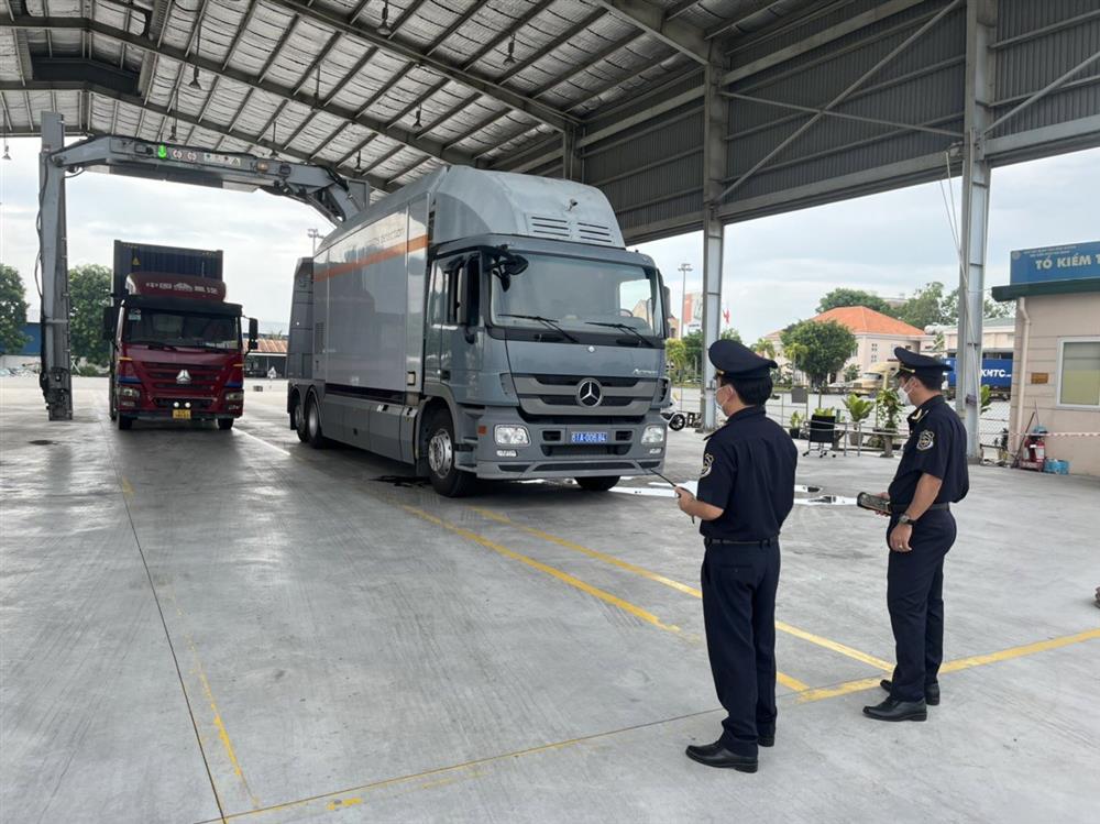 Hải quan ‘bứt tốc’ nhờ AI, thông quan nhanh và chi phí giảm