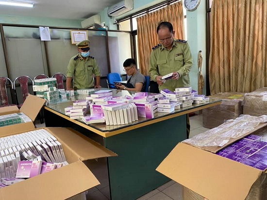 Phát hiện cơ sở phân phối thuốc kháng sinh 