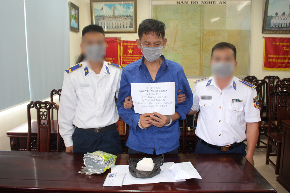 Cảnh sát biển: Chủ trì đấu tranh bắt giữ 2 đối tượng mua bán hơn 1 kg ma túy tổng hợp