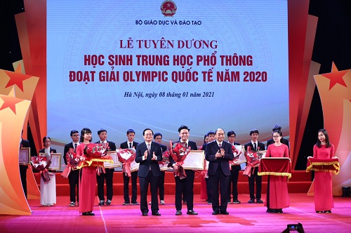 Tuyên dương học sinh THPT đoạt giải Olympic quốc tế năm 2020