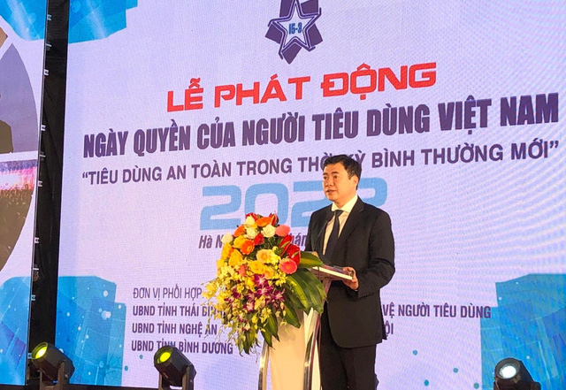 Thứ trưởng Bộ C&ocirc;ng Thương Nguyễn Sinh Nhật T&acirc;n ph&aacute;t biểu khai mạc buổi lễ. Ảnh: VGP