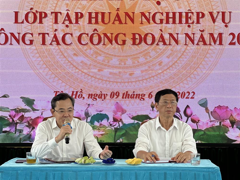 Nâng cao chất lượng đội ngũ Chủ tịch Công đoàn cơ sở ngoài khu vực Nhà nước quận Tây Hồ giai đoạn 2021-2022