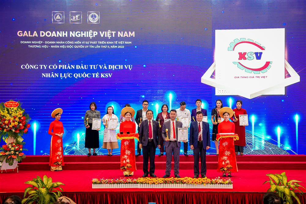 Công ty Nhân lực quốc tế KSV và thương hiệu “Doanh nghiệp – Doanh nhân cống hiến vì sự phát triển kinh tế Việt Nam” năm 2022