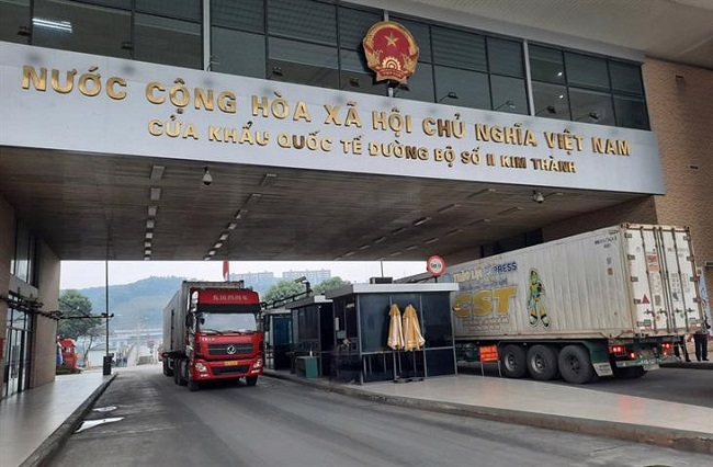 Hải quan Lào Cai: Thu trên 11 tỷ đồng trong 4 ngày nghỉ lễ và những tín hiệu từ thương mại biên giới