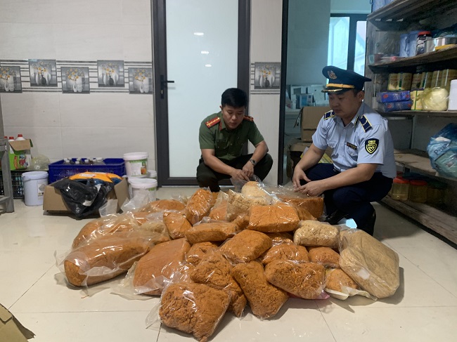 Nghệ An: Tiêu hủy 100kg chà bông không rõ nguồn gốc xuất xứ