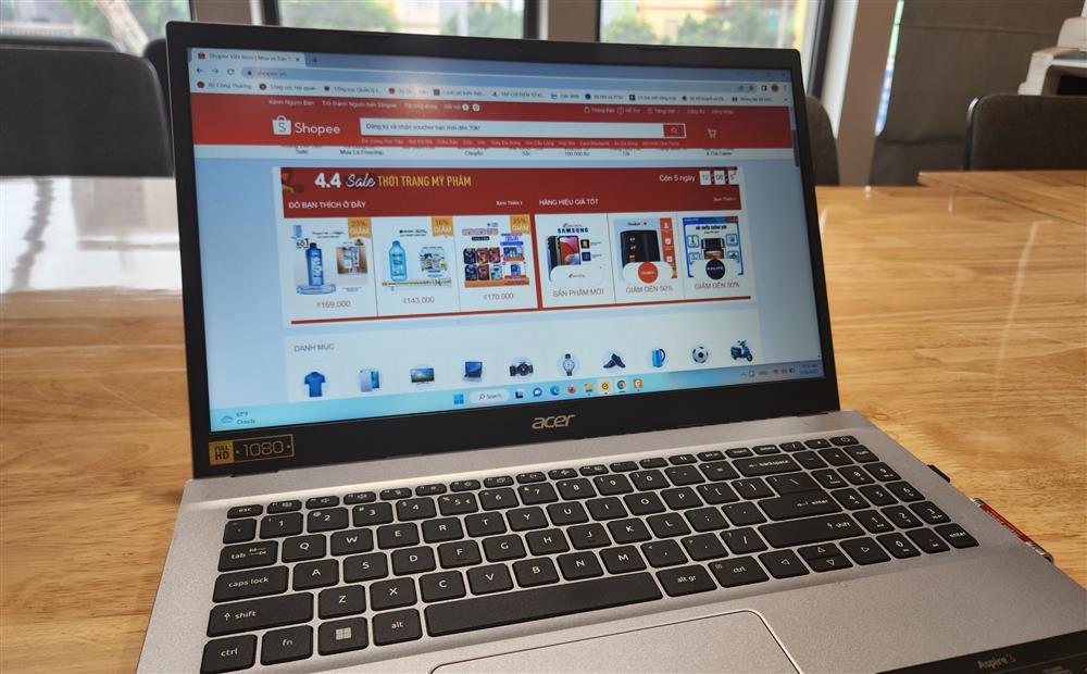 Nâng cao hiệu quả bảo vệ người tiêu dùng trong hoạt động thương mại điện tử