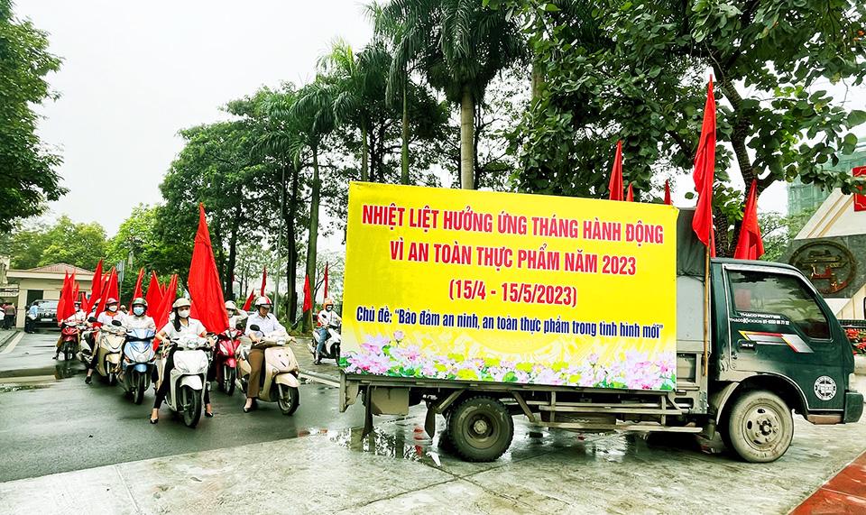 Hà Nội hưởng ứng 