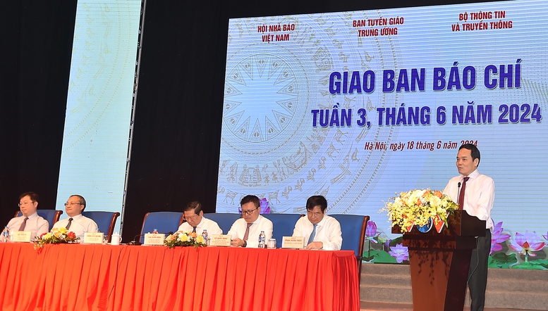 B&aacute;o ch&iacute; cần tư duy mới, c&aacute;ch l&agrave;m mới để ph&aacute;t triển trong giai đoạn chuyển đổi- Ảnh 3.