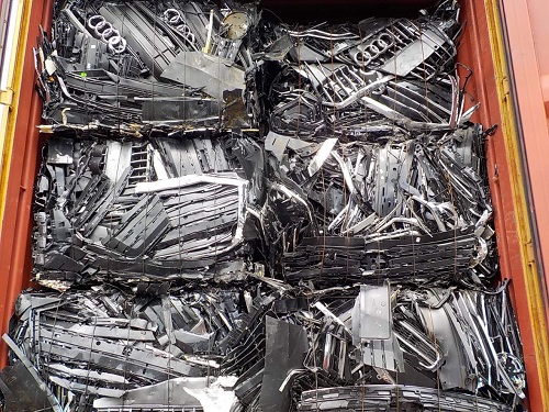 Công ty nhựa lo lỗ 10 triệu USD vì 5.000 container phế liệu 'tắc' ở cảng