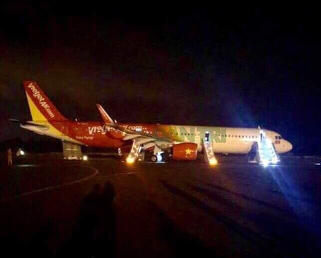 Vụ máy bay rơi lốp: Cơ trưởng mới lái cho Vietjet 6 tháng?