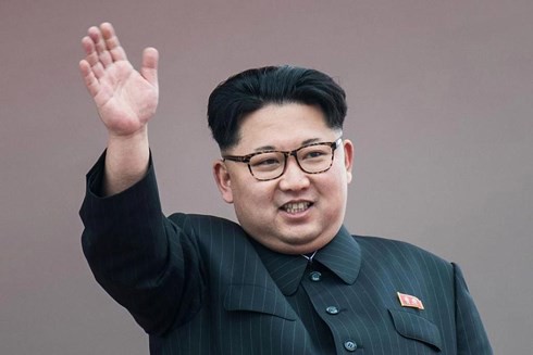 
Nhà lãnh đạo Triều Tiên Kim Jong-un đang tìm cách cân bằng quan hệ với Mỹ và Trung Quốc. Ảnh: The Sun.
