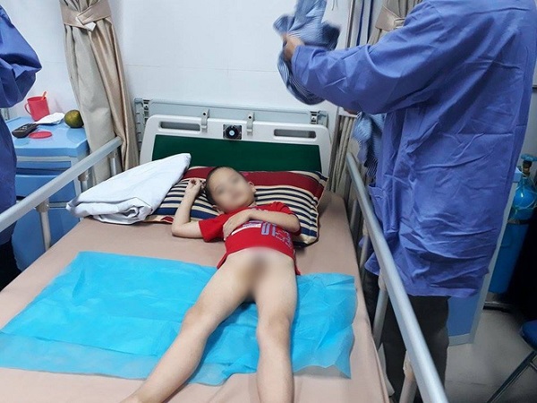 Trẻ mắc sùi mào gà 