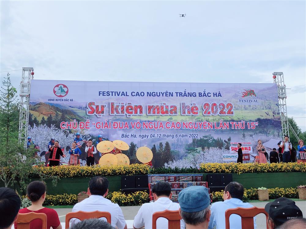 Rộn vang vó ngựa mở màn Festival Cao nguyên trắng Bắc Hà 2022 hứa hẹn mùa du lịch đặc sắc