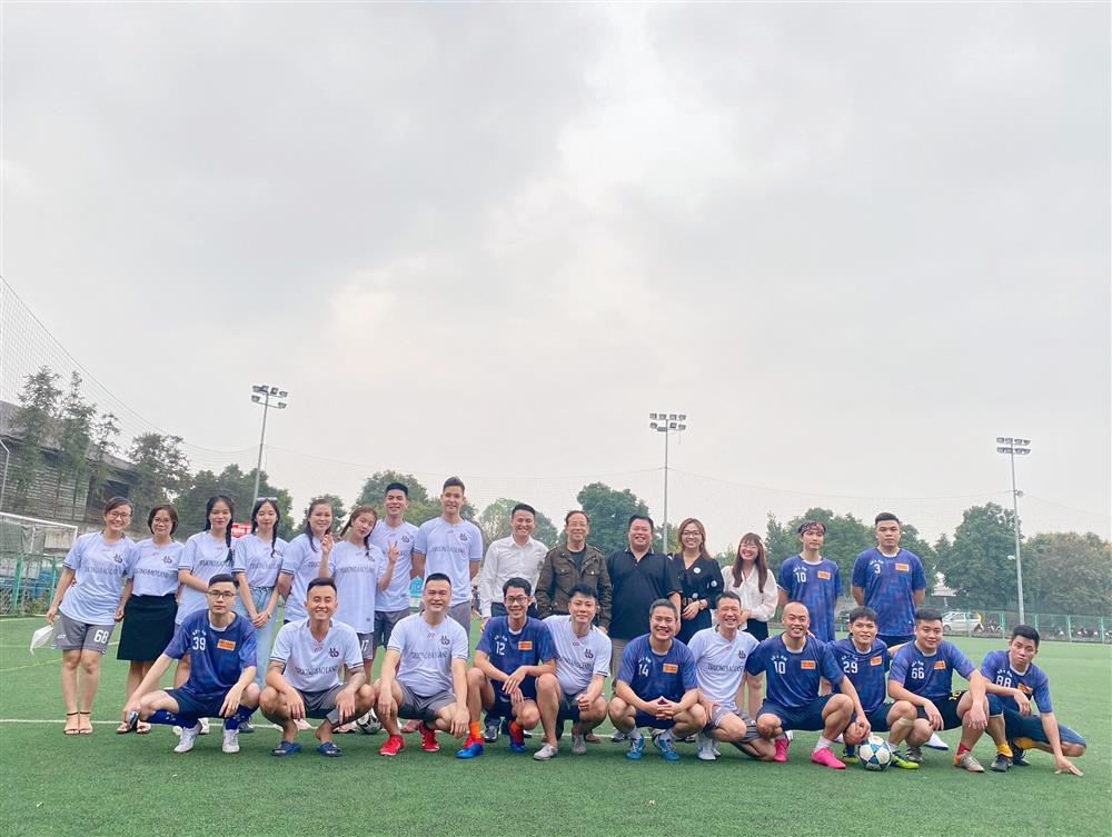 Giao hữu bóng đá: TC Kinh doanh & Biên mậu và Trường Bảo land