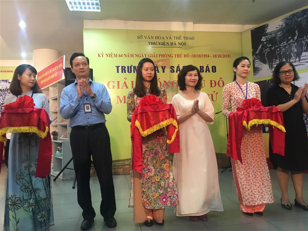 Khai mạc triển lãm sách, báo về “Giải phóng Thủ đô - Mốc son lịch sử”